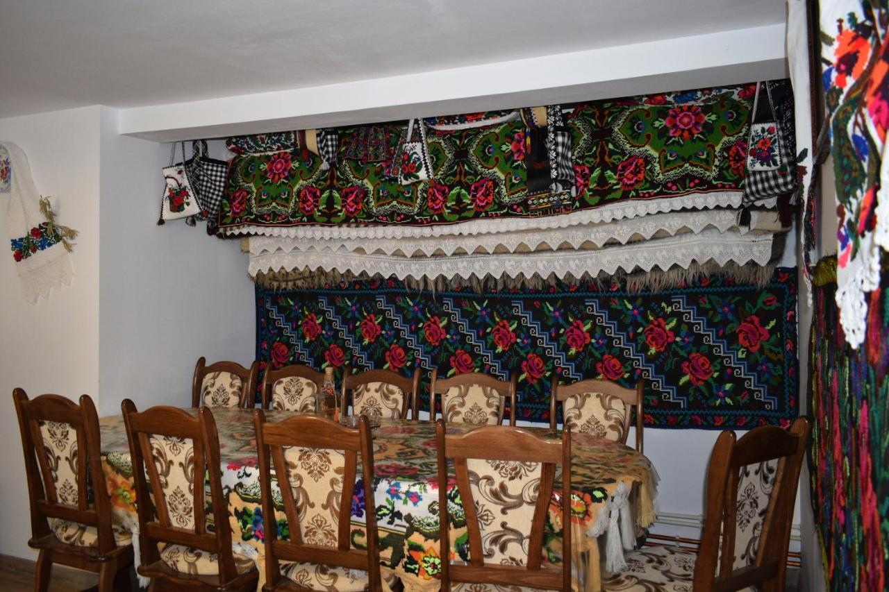 Hotel Casa Vladicu Breb Zewnętrze zdjęcie